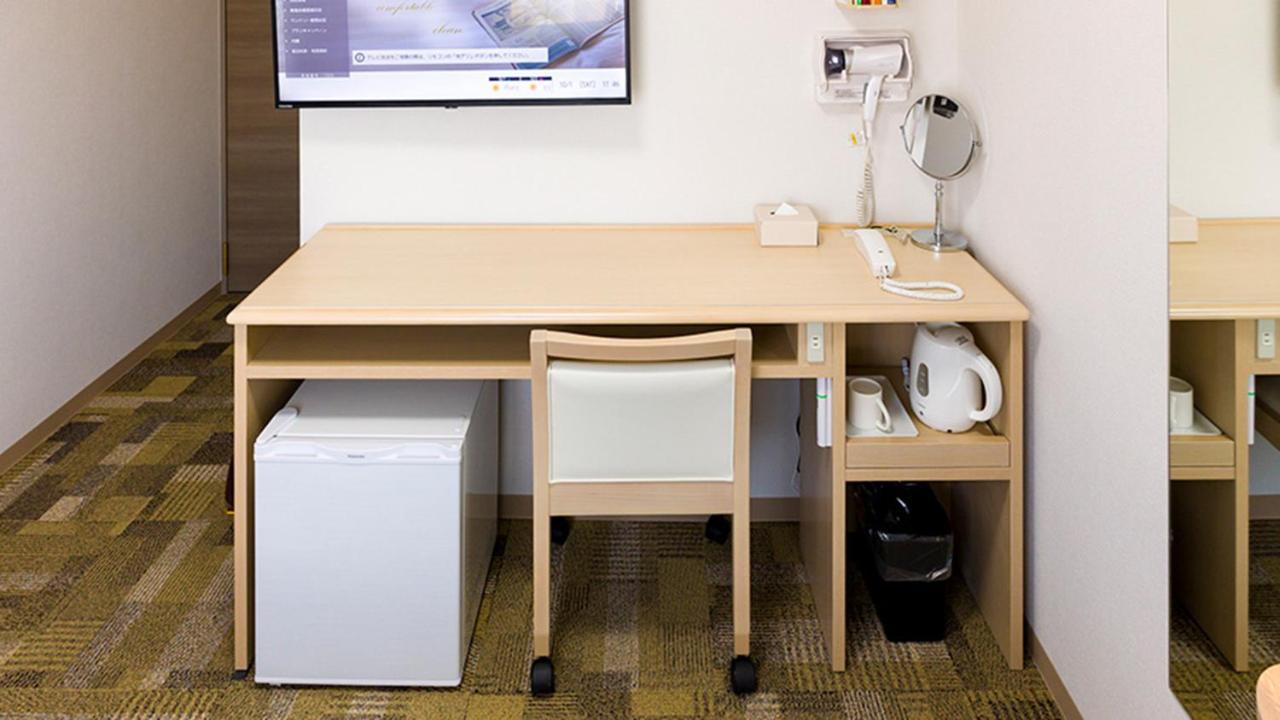 Toyoko Inn Chigasaki Shiyakusho Exteriör bild