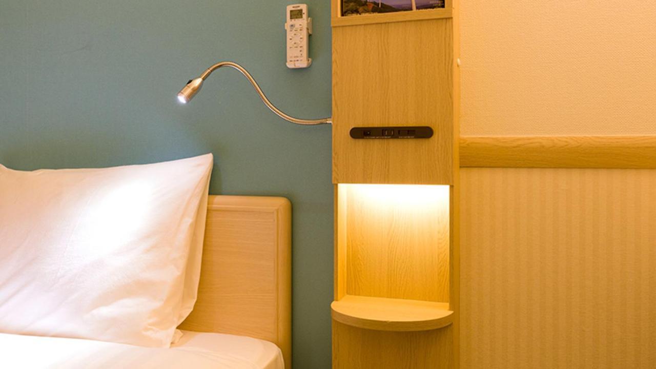 Toyoko Inn Chigasaki Shiyakusho Exteriör bild